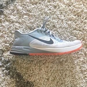 Nike Running tennis shoes